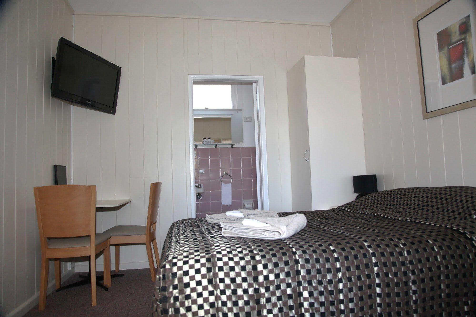 Titania Motel Oberon Exteriör bild
